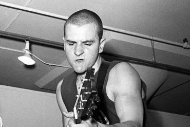 Al Barile, Born as Alan Scott Barile on 4th October 1961, was a guitar player