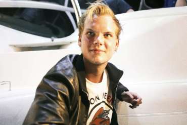 Let's take a closer look at Henrik Burman's last year release "Avicii: I'm Tim" and the 2017 documentary on Swedish DJ Avicii, "True Stories".
