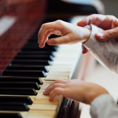 Managing finances is hard for artists. Here are a few essential steps to get started in your music teacher hustle till you have your school!